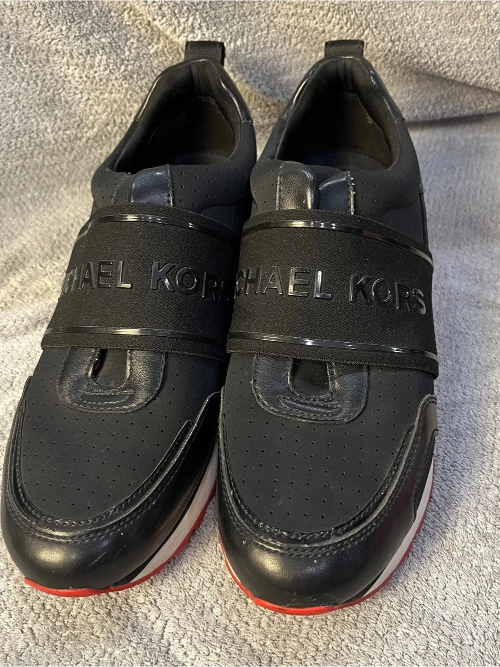Michael Kors black and red teddi sneakers excellent women’s size 8